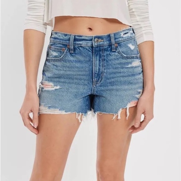 American Eagle Outfitters 90s Boyfriend Distressed High Waisted Blue Jean Shorts - Picture 8 of 9